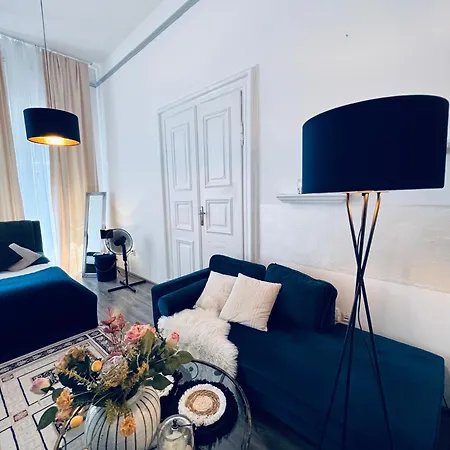 Csaky Palace 3 * Bratislava